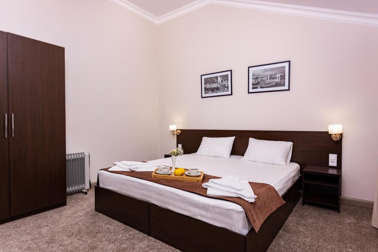 Hotel Nikopoli On Vodopadnaya 21А New Athos Eksteriør billede