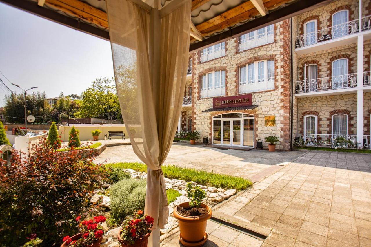 Hotel Nikopoli On Vodopadnaya 21А New Athos Eksteriør billede